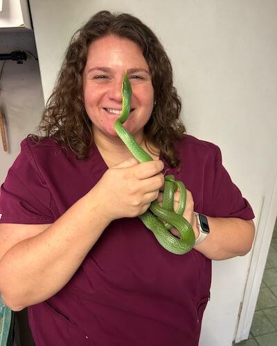 Dr. Lauren Scavola